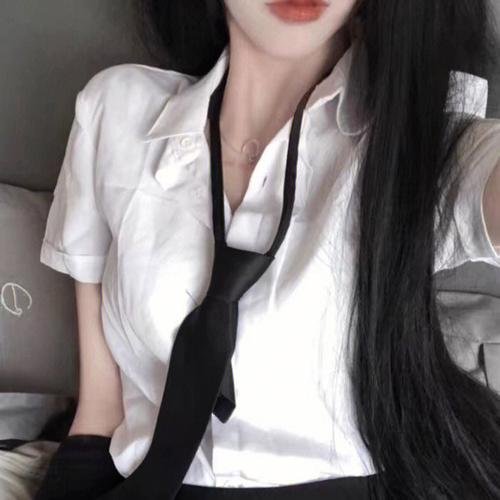 戴手套的小杀手